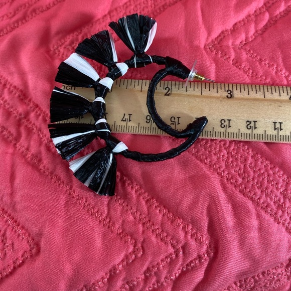 NWT Sugar fix by baublebar nickel free earrings, black and white - Picture 4 of 6